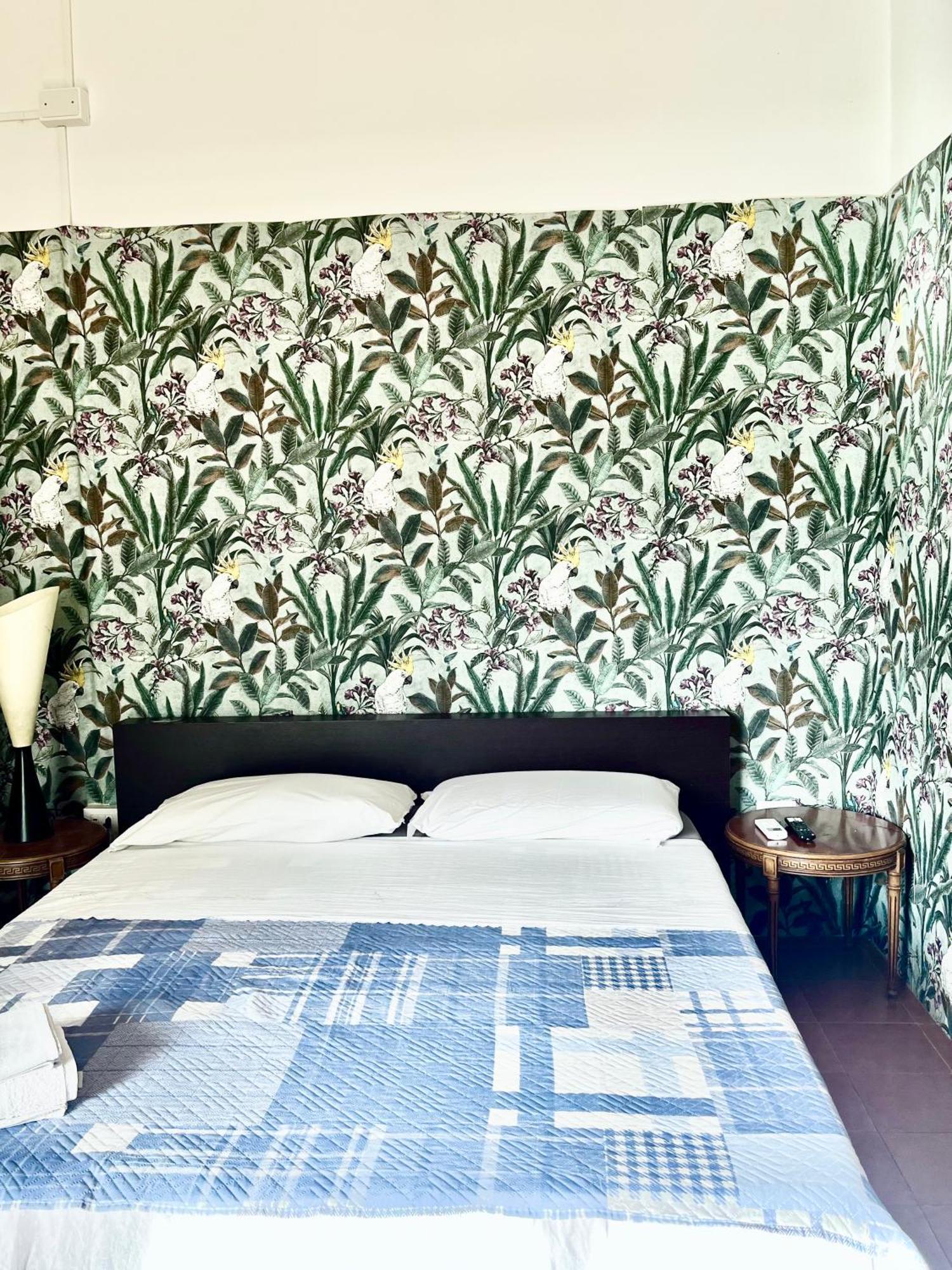 Puglia Low-Cost, Holiday Home Brindisi Ngoại thất bức ảnh